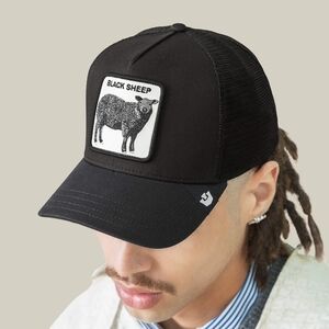 NWT Goorin Bros The Farm Black Sheep Snapback Trucker Hat OS